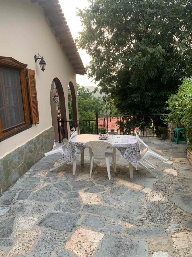Villa Parahora Принос Экстерьер фото